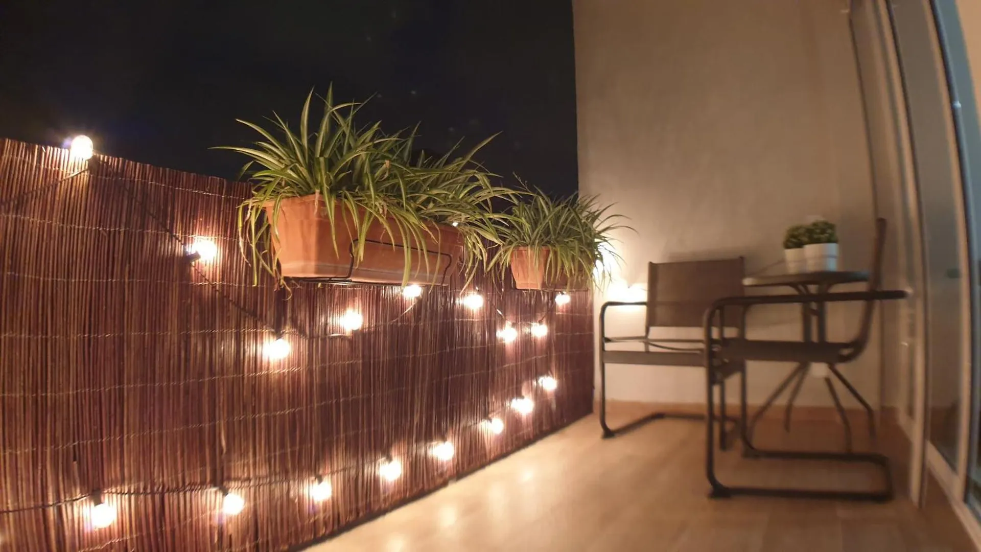 Centrico Especial Familias Nuevo Apartman Tarragona